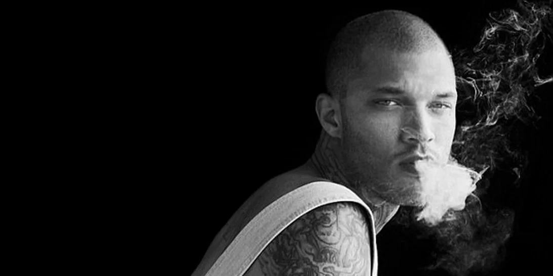 Jeremy Meeks: Φωτογραφίζεται και αποκαλύπτει την πιο σπουδαία στιγμή της ζωής του