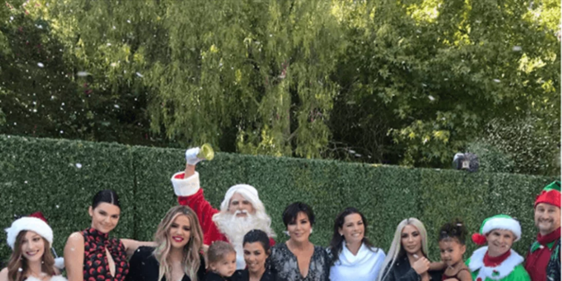 Οι Kardashians γιόρτασαν ήδη τα Χριστούγεννα, αλλά η Kylie έλειπε!