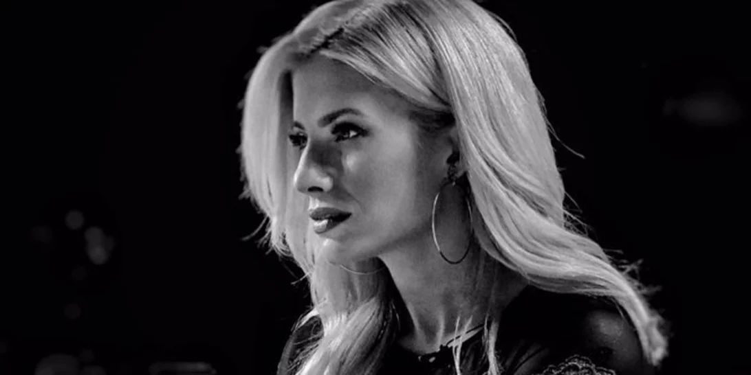 Ευαγγελία Αραβανή: Πόσο μοιάζει με την μικρή αδερφή της;