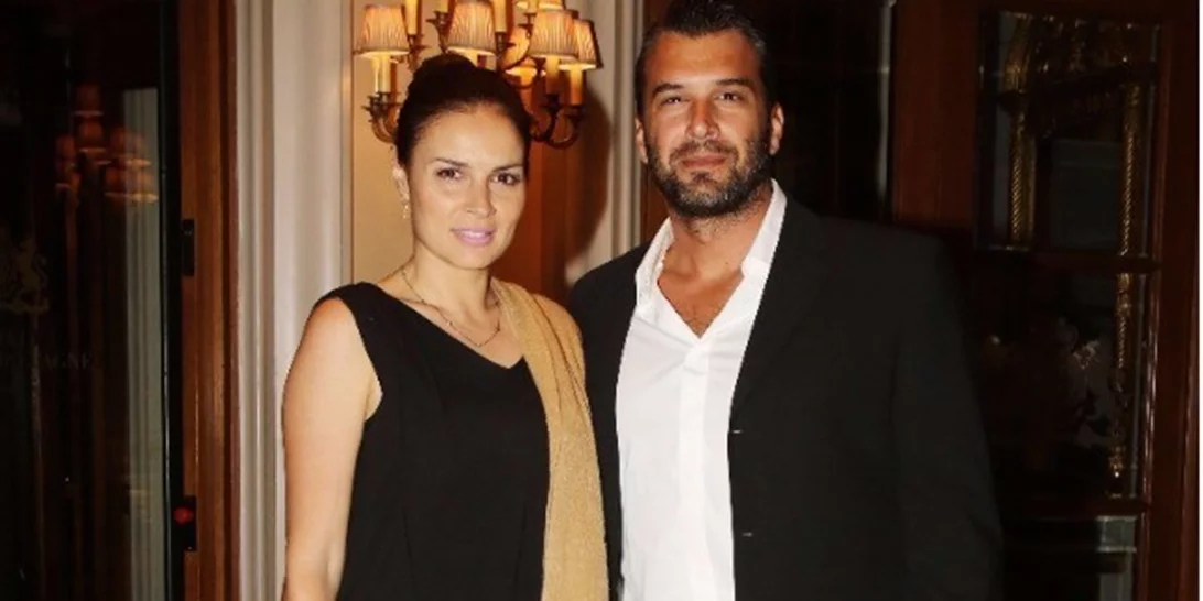 Κορίνα Στεργιάδου - Αντώνης Βλοντάκης: Πιο ερωτευμένοι από ποτέ ύστερα από 16 χρόνια γάμου