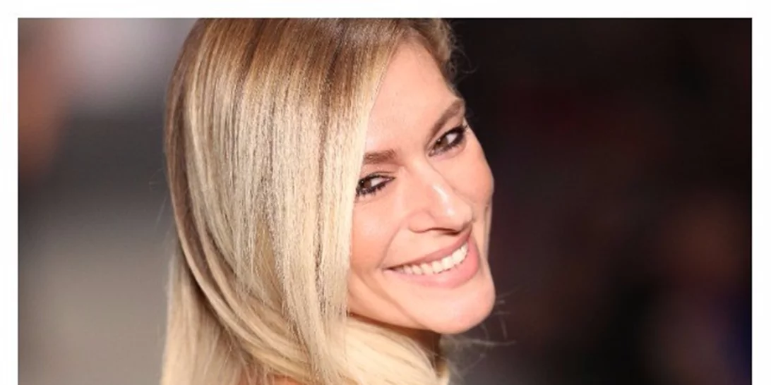 Ζέτα Δούκα: Έλαμψε στην πασαρέλα - Δες εντυπωσιακές εικόνες