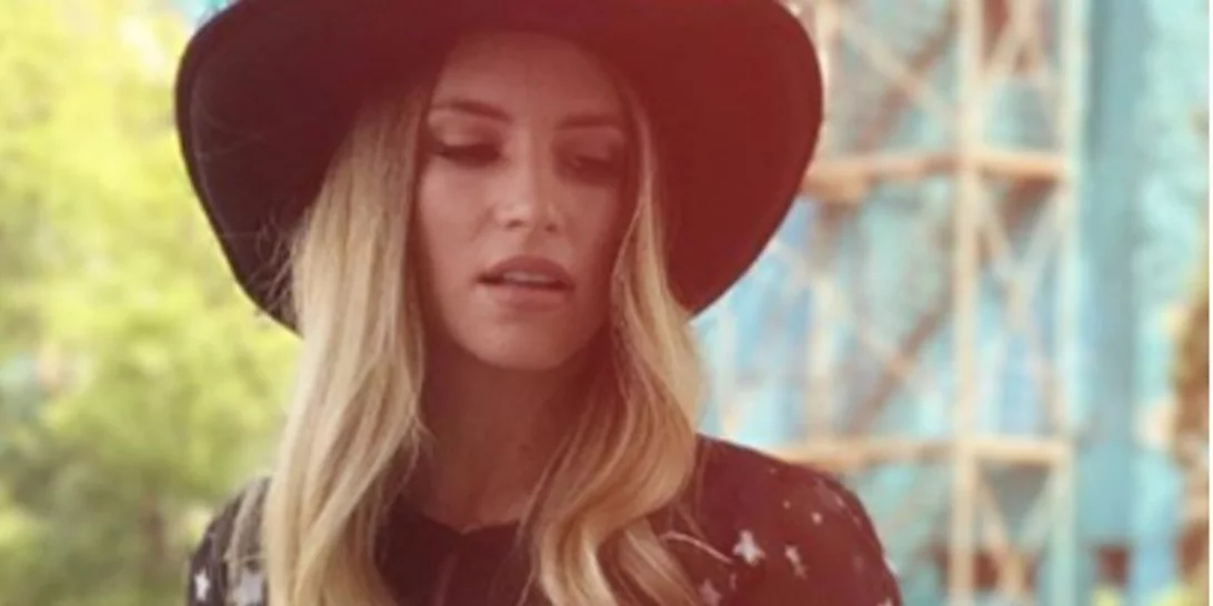 Αθηνά Οικονομάκου: Επιβεβαιώνει την εγκυμοσύνη & μιλάει πρώτη φορά για το μωρό που περιμένει!