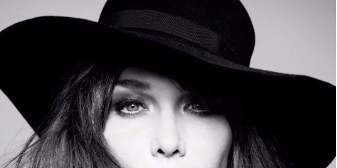 Carla Bruni: Έρχεται στην Αθήνα για δύο μαγικές νύχτες