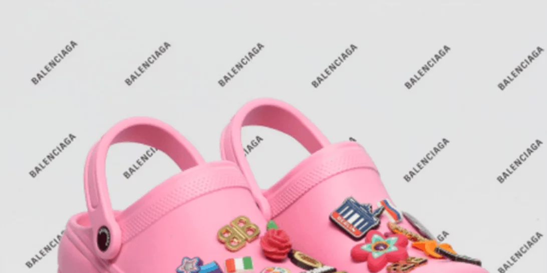 Το πιο άσχημο παπούτσι των εποχών μόλις εμφανίστηκε στην πασαρέλα (ξανά!)