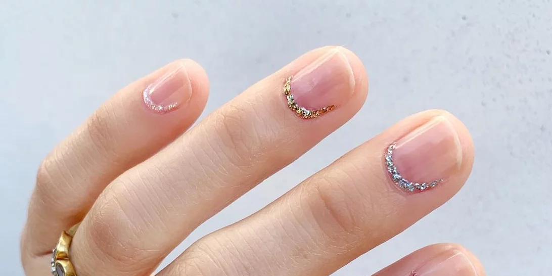 Τα 10 καλύτερα φθινοπωρινά σχέδια για κοντά νύχια