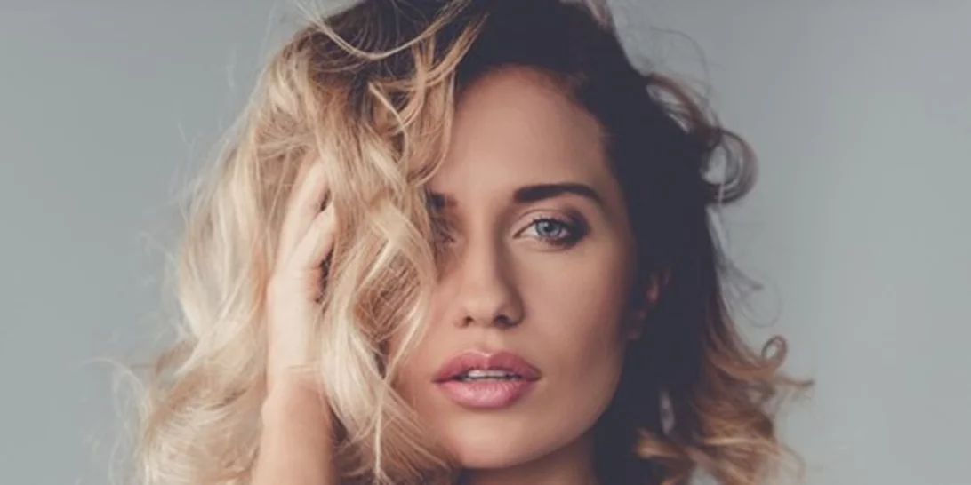 Γιατί χάνω μαλλιά; To περίεργο προειδοποιητικό σημάδι και τι να κάνεις!