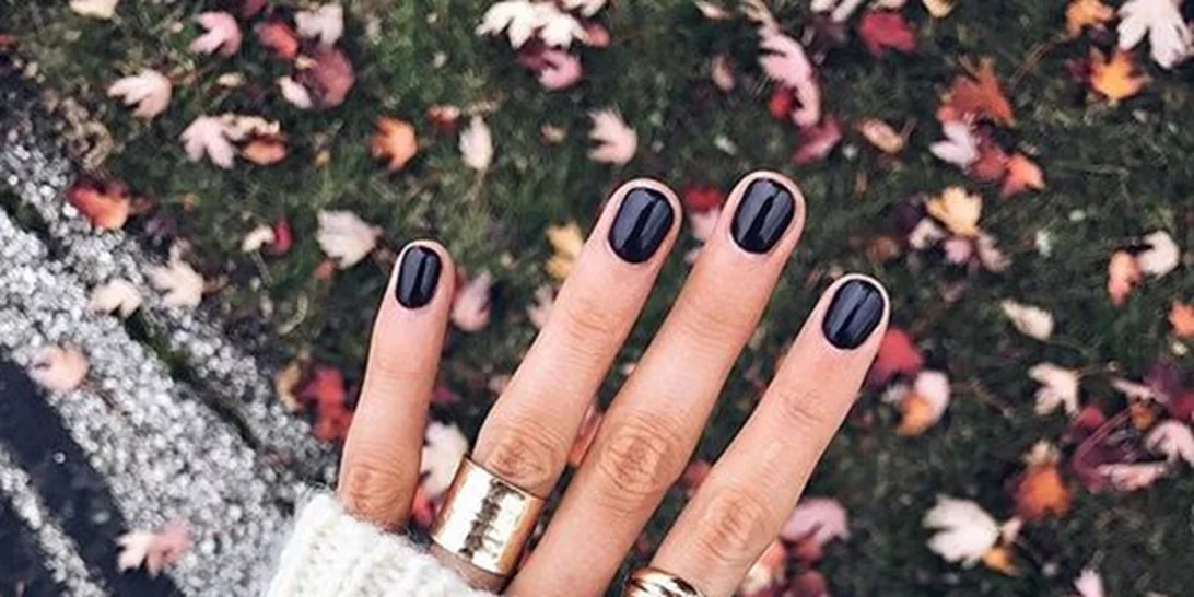 Κάνε τα καλύτερα σχέδια νυχιών με έναν μαγνήτη! Κι όμως, γίνεται..