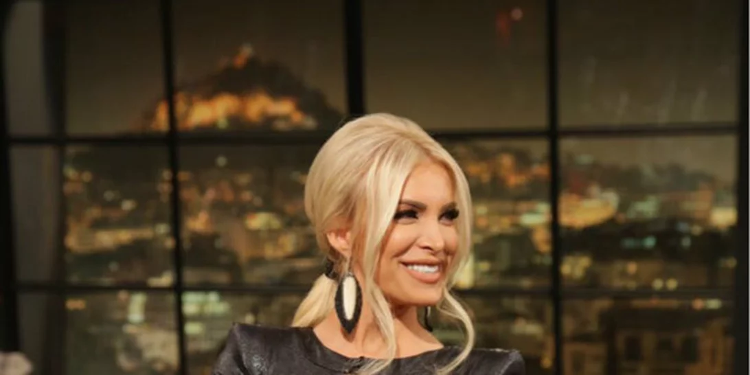 To little-black-dress της Κατερίνα Καινούργιου θα σε κάνει να πιστέψεις ξανά στη δυναμική του