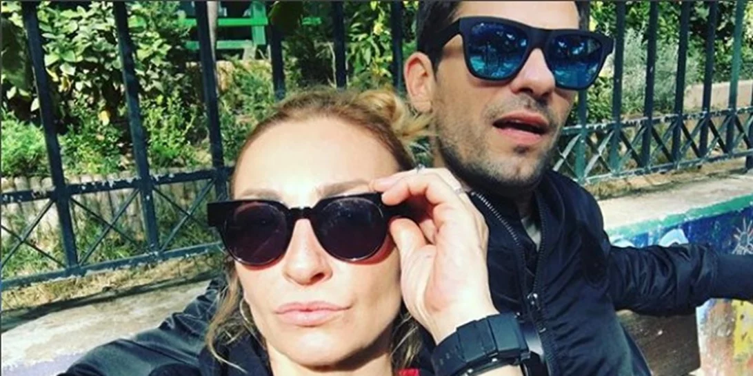 Ρούλα Ρέβη | Μοιράστηκε τις 10 πιο σέξι φωτογραφίες του Αποστόλη Τότσικα