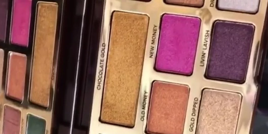 Too Faced: Από αληθινό χρυσάφι η νέα παλέττα Chocolate Bar!