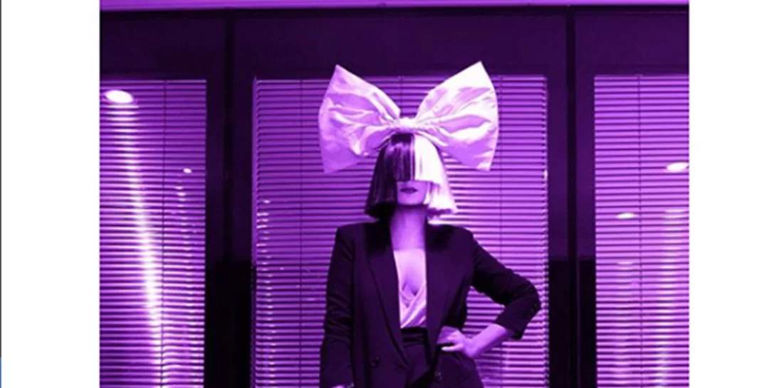 Sia | Δημοσίευσε μόνη της γυμνές φωτογραφίες της