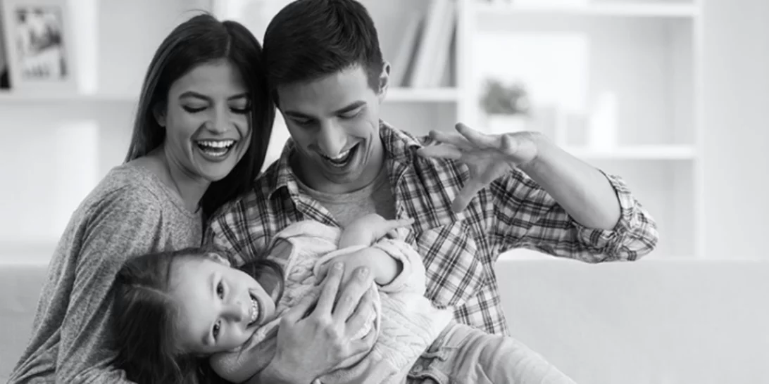 Τί είναι αυτό που κάνει μια οικογένεια να είναι ευτυχισμένη;