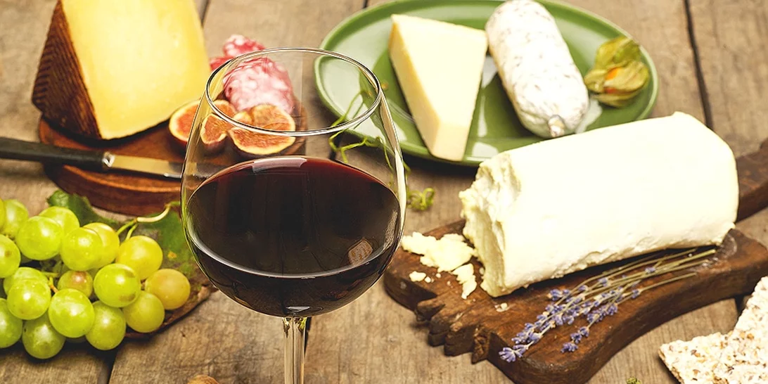 Η ώρα που θα αγοράζεις Beaujolais Nouveau από το σουπερμάρκετ έφτασε!