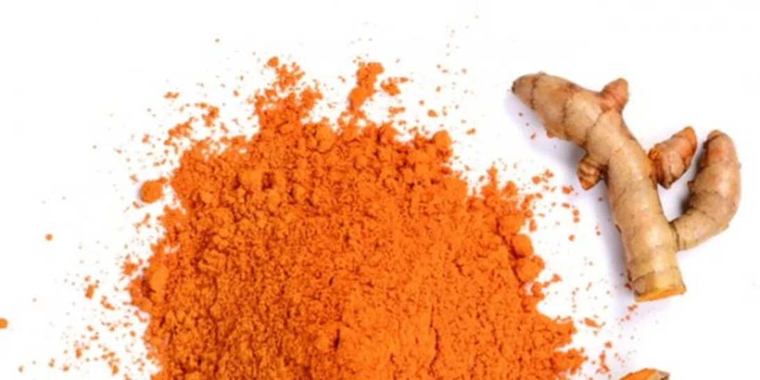 Πότε να ΜΗΝ τρως κουρκουμά: 5 παρενέργειες που όλοι πρέπει να γνωρίζουν