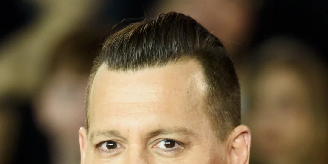 Johnny Depp: Μεθυσμένος και υποβασταζόμενος στην πρεμιέρα της νέας του ταινίας!