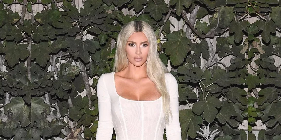 Η Kim Kardashian διέγραψε την χριστουγεννιάτικη κάρτα!