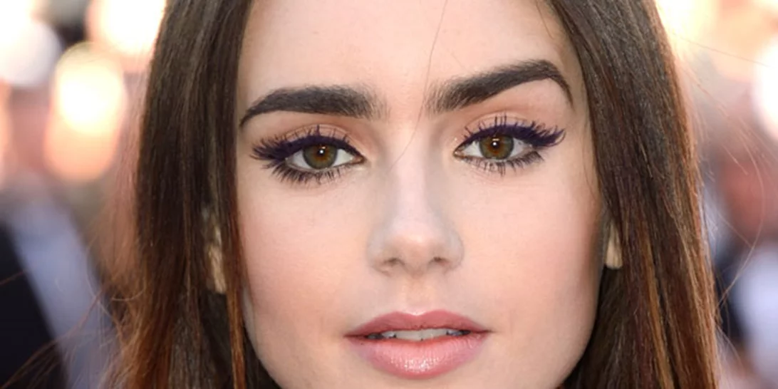 H Lily Collins μόλις υιοθέτησε το πιο cool χρώμα μαλλιών της σεζόν!