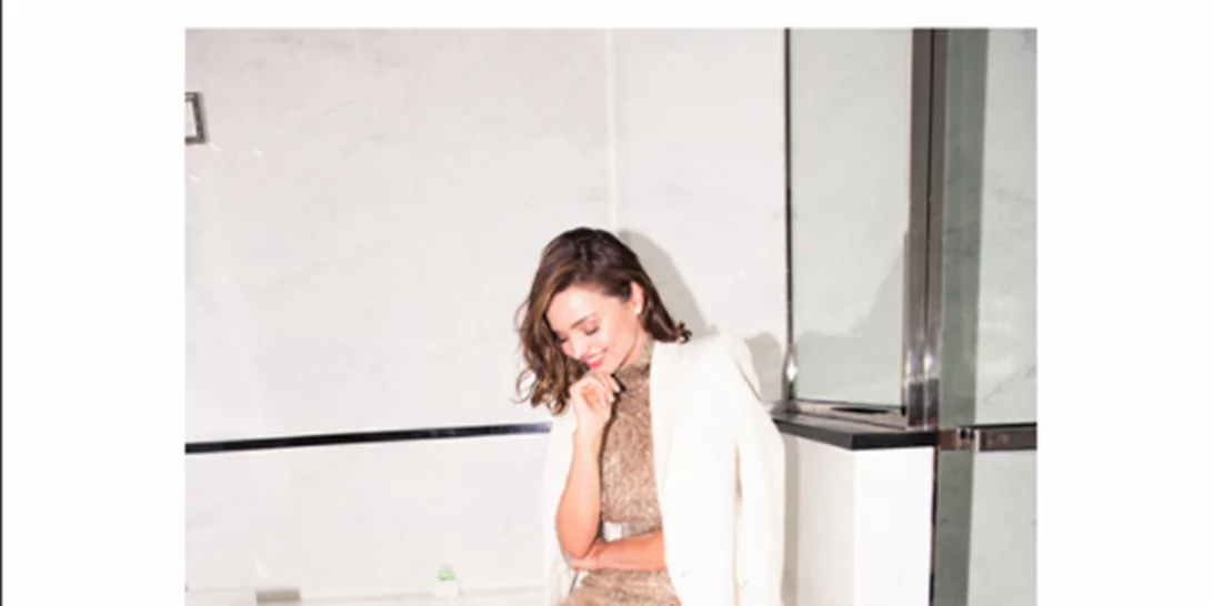 Miranda Kerr | Στόλισε ένα από τα πιο εντυπωσιακά δέντρα