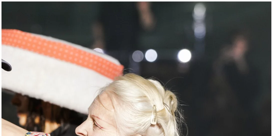 Αν ήθελες να μάθεις τα πάντα για την Vivienne Westwood, τώρα υπάρχει και ταινία για αυτήν!