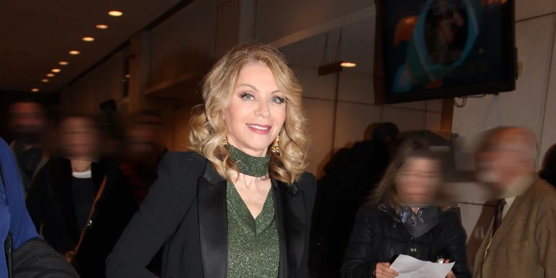 Έλλη Στάη: Πού την εντόπισε ο φωτογραφικός φακός;