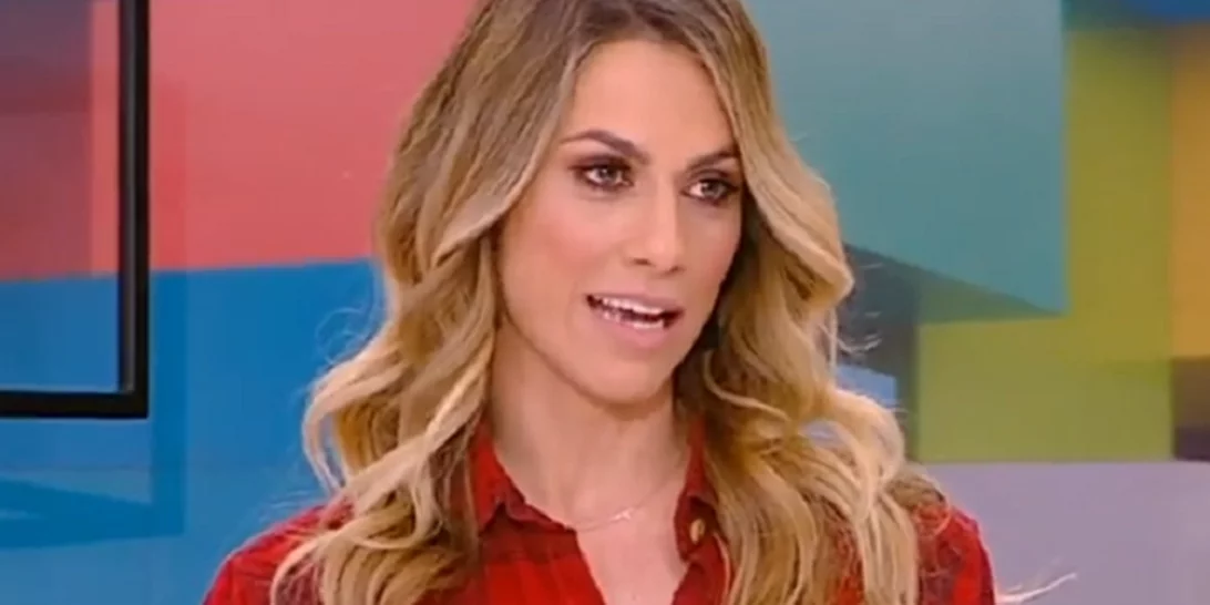 Ντορέττα Παπαδημητρίου | O λόγος που δεν μπόρεσε να συγκρατήσει τα δάκρυά της σε τηλεοπτική εκπομπή