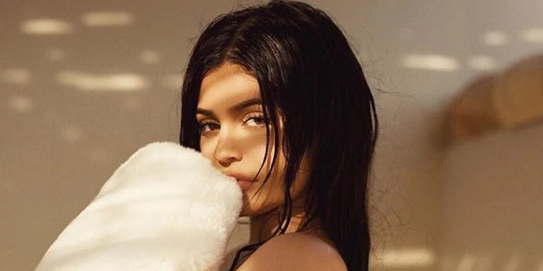 Kylie Jenner | Εμφανίστηκε στο χριστουγεννιάτικο party της Kris Jenner!