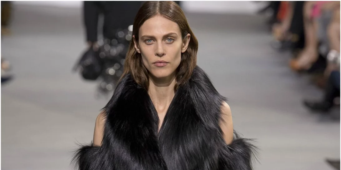 Michael Kors και Jimmy Choo θα καταργήσουν την (αληθινή) γούνα από τις επόμενες συλλογές τους