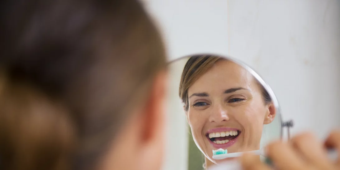 Whaaaat? Έμαθες τα νέα; Ο τρόπος που περιποιείσαι πια τα δόντια σου αλλάζει!