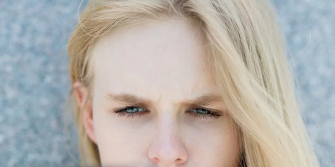 Το submarining είναι η τελευταία μόδα στις σχέσεις