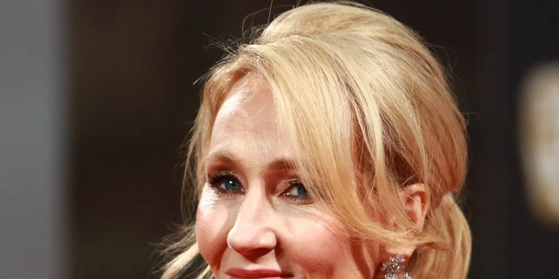 JK Rowling | Έχει πέσει θύμα σεξουαλικής επίθεσης και κακοποίησης