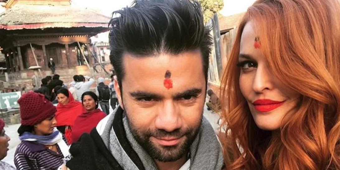 Σίσσυ Χρηστίδου | Ποζάρει στα Ιμαλάια με τον Θοδωρή Μαραντίνη!