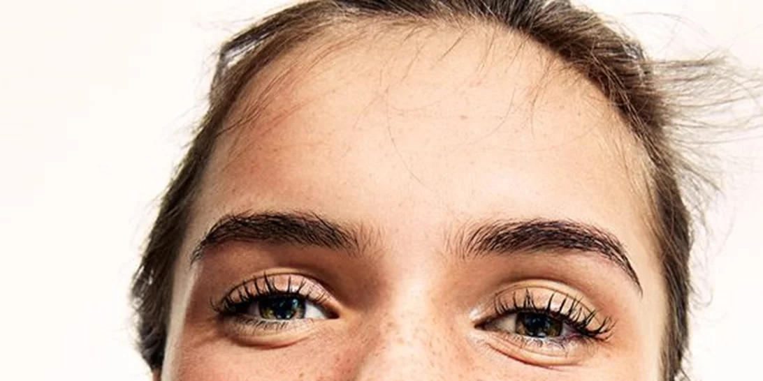 Ποια... μοβ beauty προϊόντα να πάρεις για να τιμήσεις το απόλυτο χρώμα του 2018!