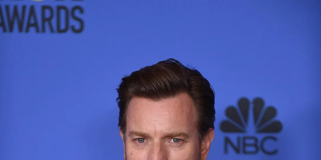 Critics’ Choice Awards 2018 | Το τρυφερό φιλί του Ewan McGregor με την αγαπημένη του
