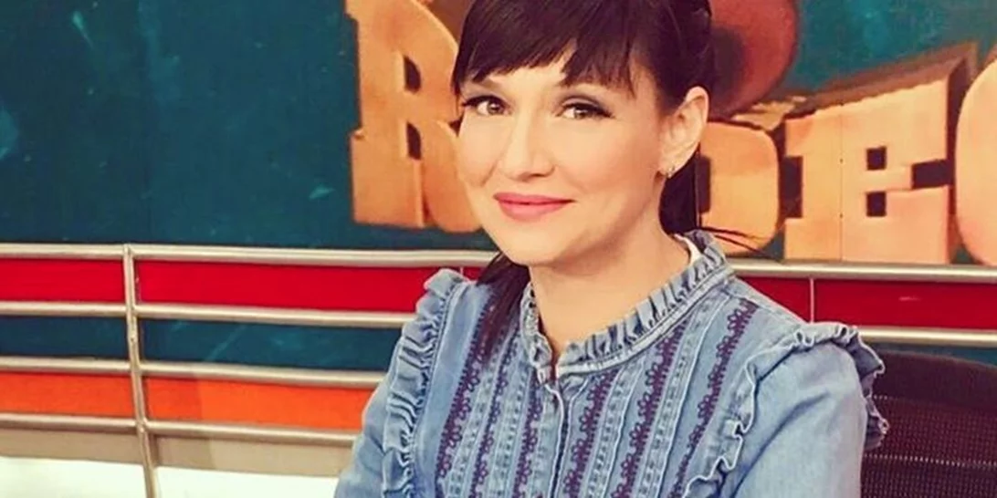 Αθηναΐς Νέγκα | Βραδινή έξοδος λίγο πριν γεννήσει