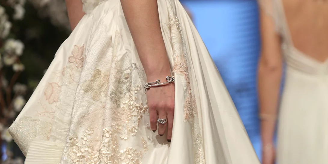 Ανακαλύψαμε τα κοσμήματα που επιλέγουν οι επώνυμες νύφες