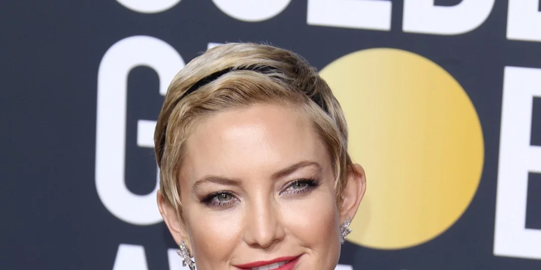 Kate Hudson | Kάνει yoga και μας δείχνει την φουσκωμένη κοιλίτσα της