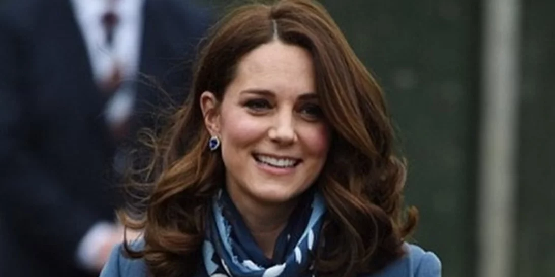 Kate Middleton | Εμφάνιση με ακόμη πιο φουσκωμένη κοιλίτσα!