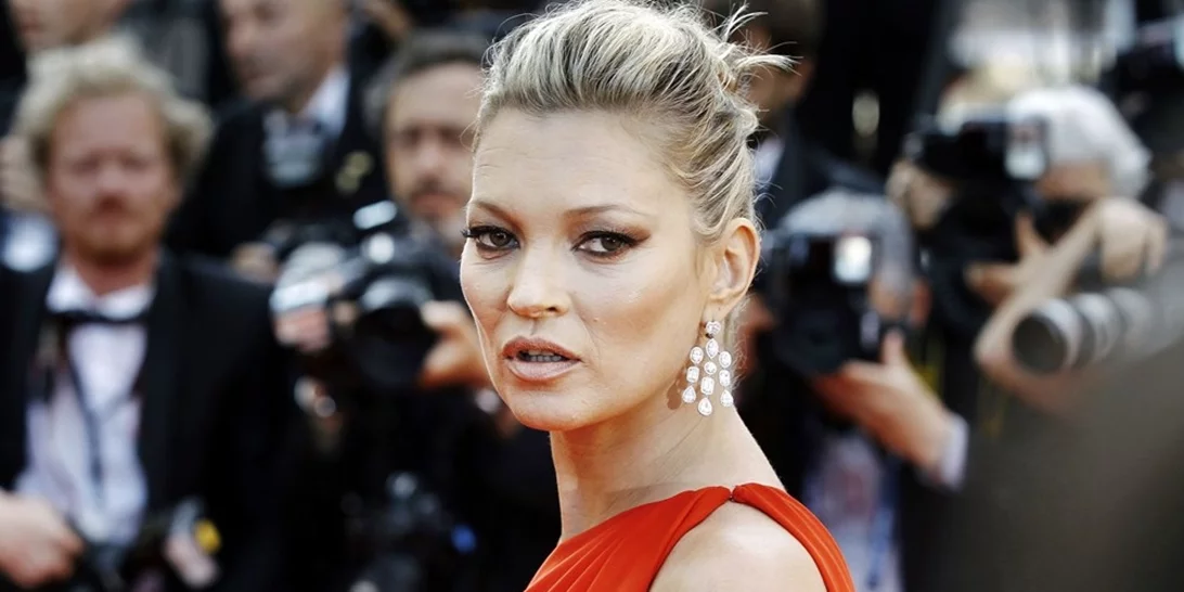 Happy B-Day Kate Moss | Θυμόμαστε 10 iconic fashion στιγμές της
