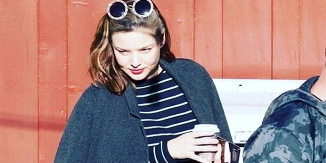 Miranda Kerr | Νέα εμφάνιση με φουσκωμένη κοιλιά!