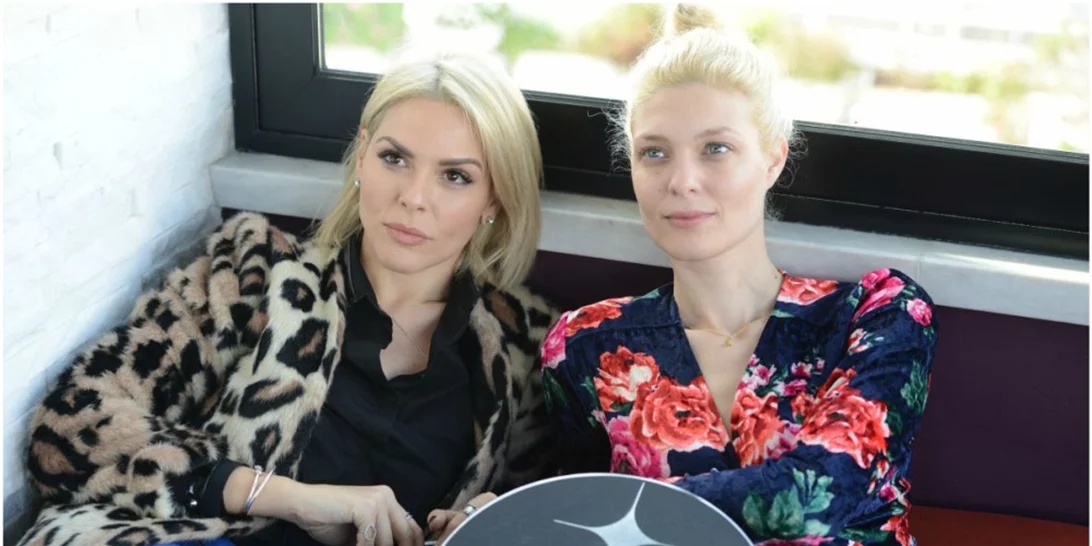 18 influencers ξεκινούν το μεγαλύτερο unboxing ομορφιάς που έχεις δει!