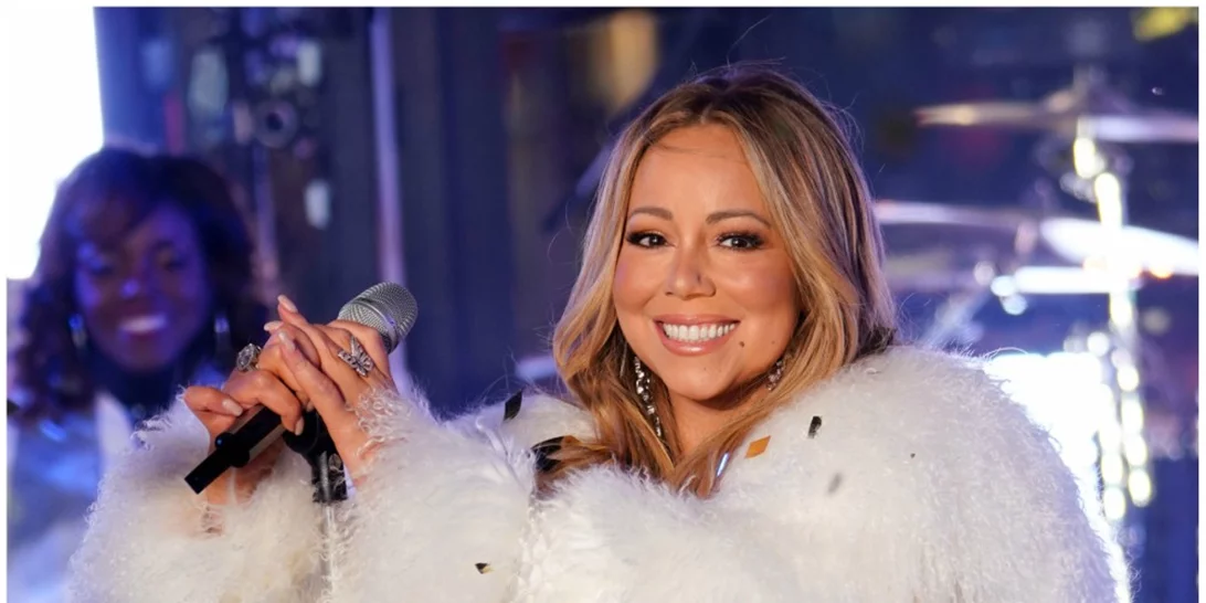 Mariah Carey: Διέκοψε το πρωτοχρονιάτικο show της στη Νέα Υόρκη για τον πιο περίεργο λόγο!