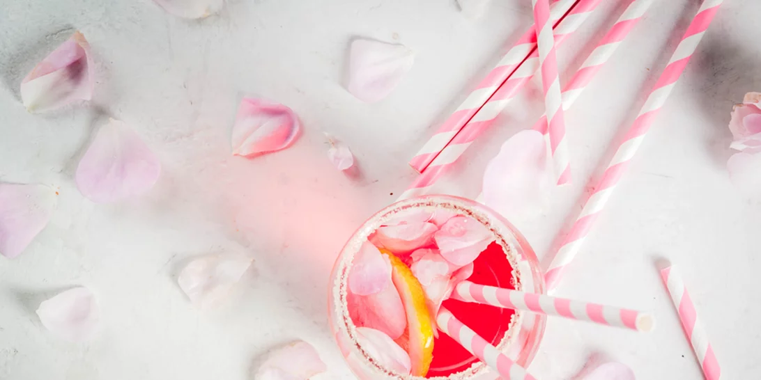 Η νέα τάση για το μενού του γάμου σου δε θέλει αλκοόλ και γαλακτοκομικά