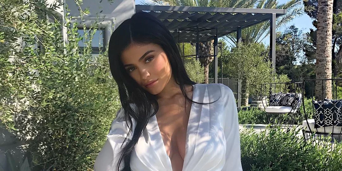 Kylie Jenner - Travis Scott | Πρώτη δημόσια εμφάνιση μετά την γέννηση του παιδιού τους