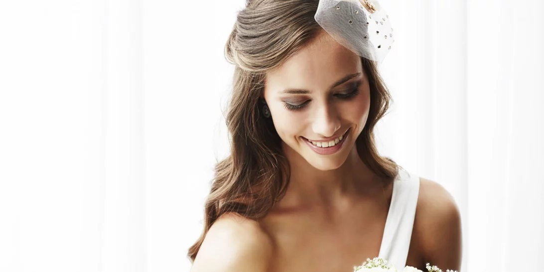 3 πανέξυπνοι τρόποι να παραμείνει το νυφικό σου μακιγιάζ στη θέση του ΟΛΟ το βράδυ!