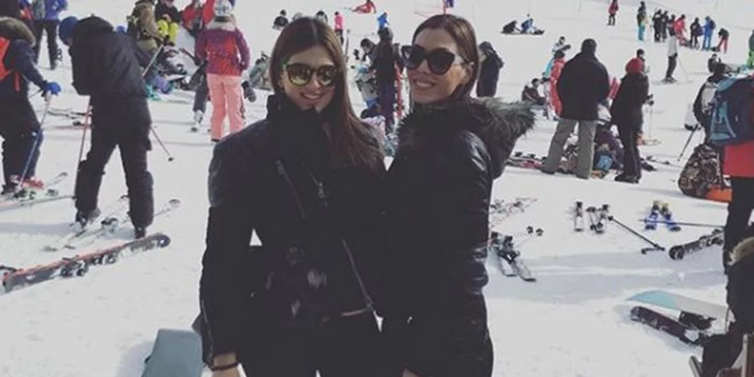 Σταματίνα Τσιμτσιλή & Θέμης Σοφός | Με τον Αντώνη Σρόιτερ και την Ιωάννα Μπούκη στα χιόνια!