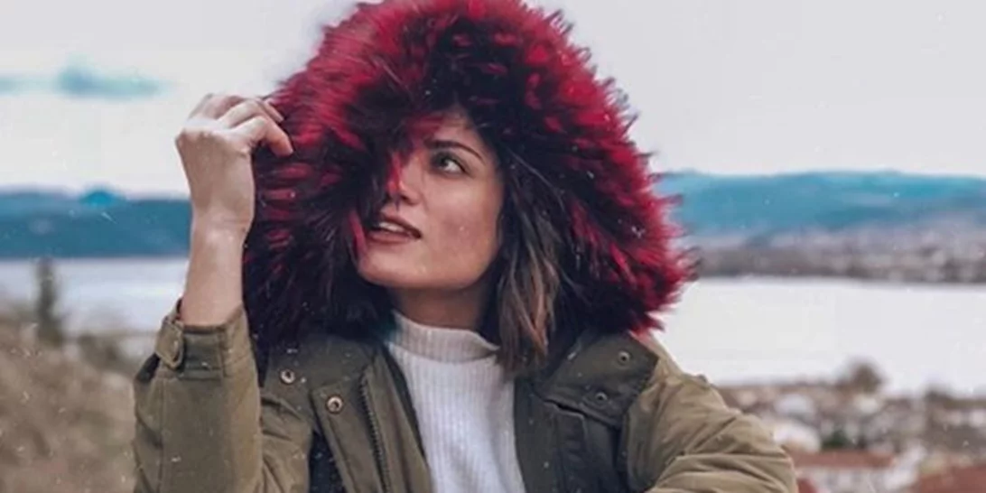 Μαίρη Συνατσάκη | Ποζάρει πιο sexy από ποτέ