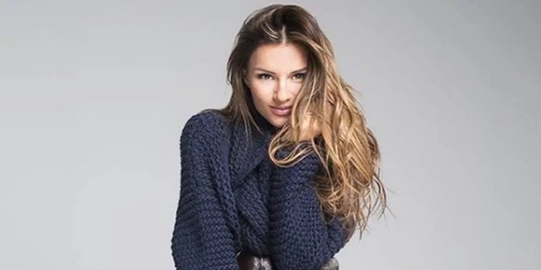 Ελένη Τσολάκη | Mini εξόρμηση για την παρουσιάστρια