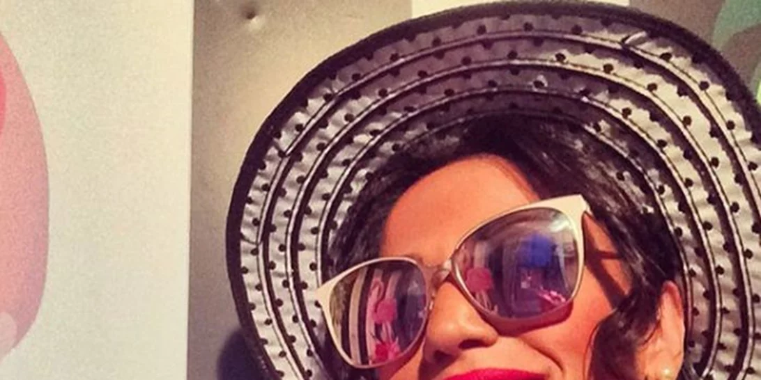 Σοφία Παυλίδου | Ποζάρει χαμογελαστή μετά το επεισόδιο με τον Μάνο Παπαγιάννη