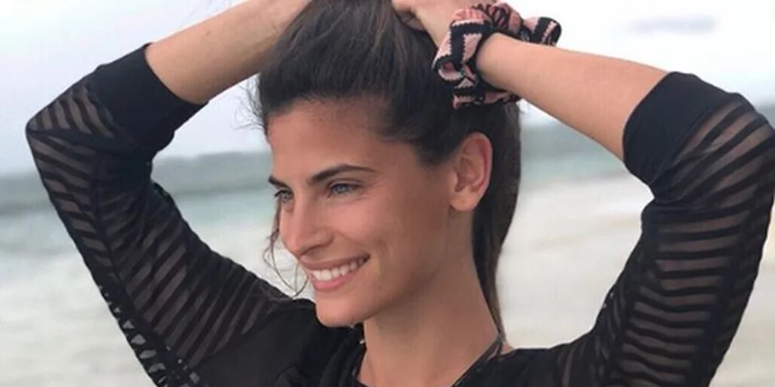 Χριστίνα Μπόμπα | Το video από την παραλία στον Άγιο Δομίνικο