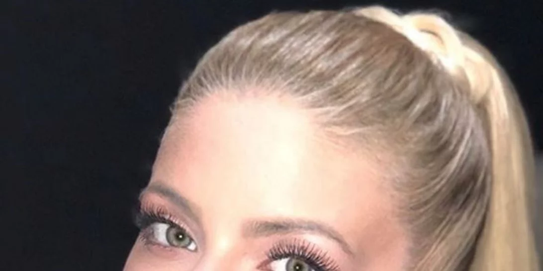 Ευαγγελία Αραβανή | Εντυπωσιακή εμφάνιση σε κοσμική έξοδο